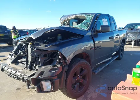 2017 Ram 1500 Express 4X2 5'7 Box z USA, uszkodzony, nr VIN 1C6RR6KT7HS676749